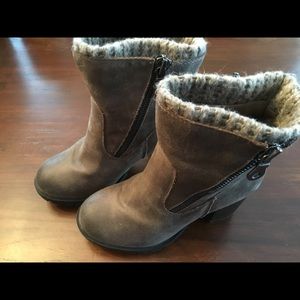 Mossimo boots with sock top